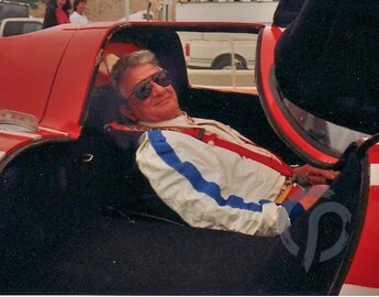 1998, Laguna Seca Raceway, 50 Jahre Porsche Feier: Hans Herrmann in seinem 917K. 28 Jahre nach seinem Gesamtsieg bei den 24h von Le Mans